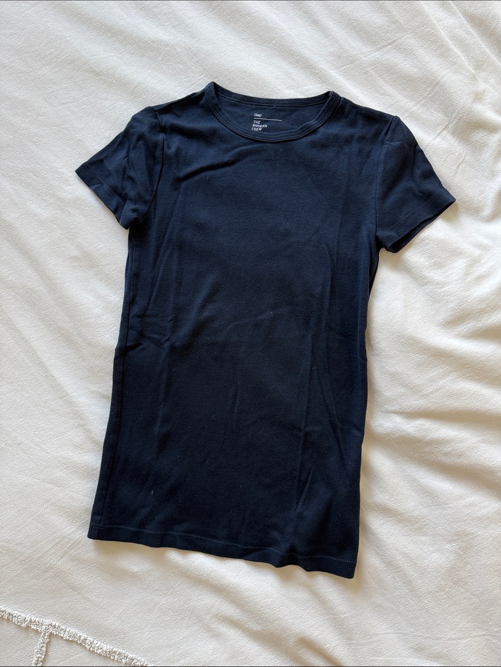 GAP Black Short Sleeve Crewneck Tee